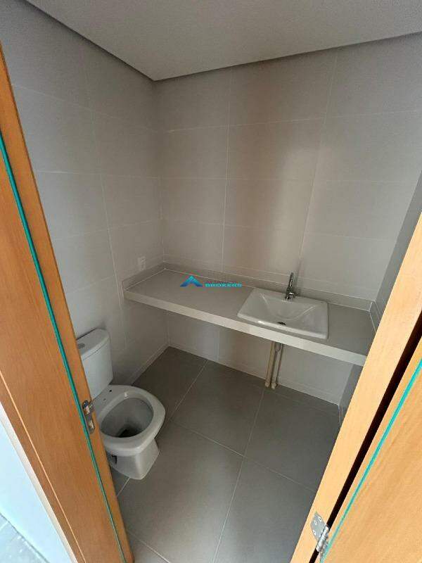 Apartamento à venda com 3 quartos, 95m² - Foto 18