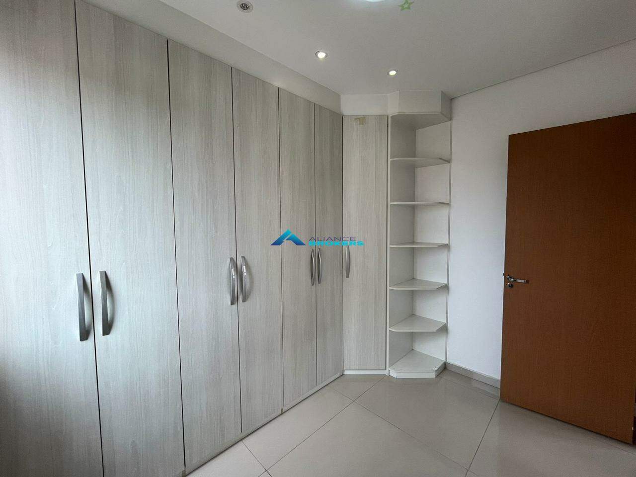 Apartamento para alugar com 2 quartos, 53m² - Foto 14