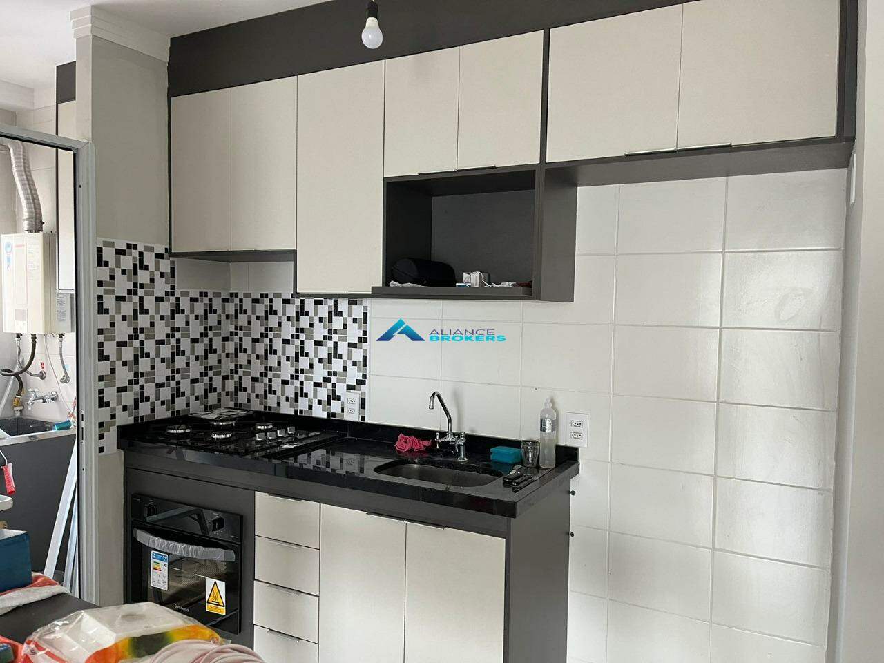 Apartamento à venda com 3 quartos, 71m² - Foto 4