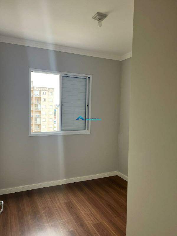 Apartamento à venda com 3 quartos, 71m² - Foto 18