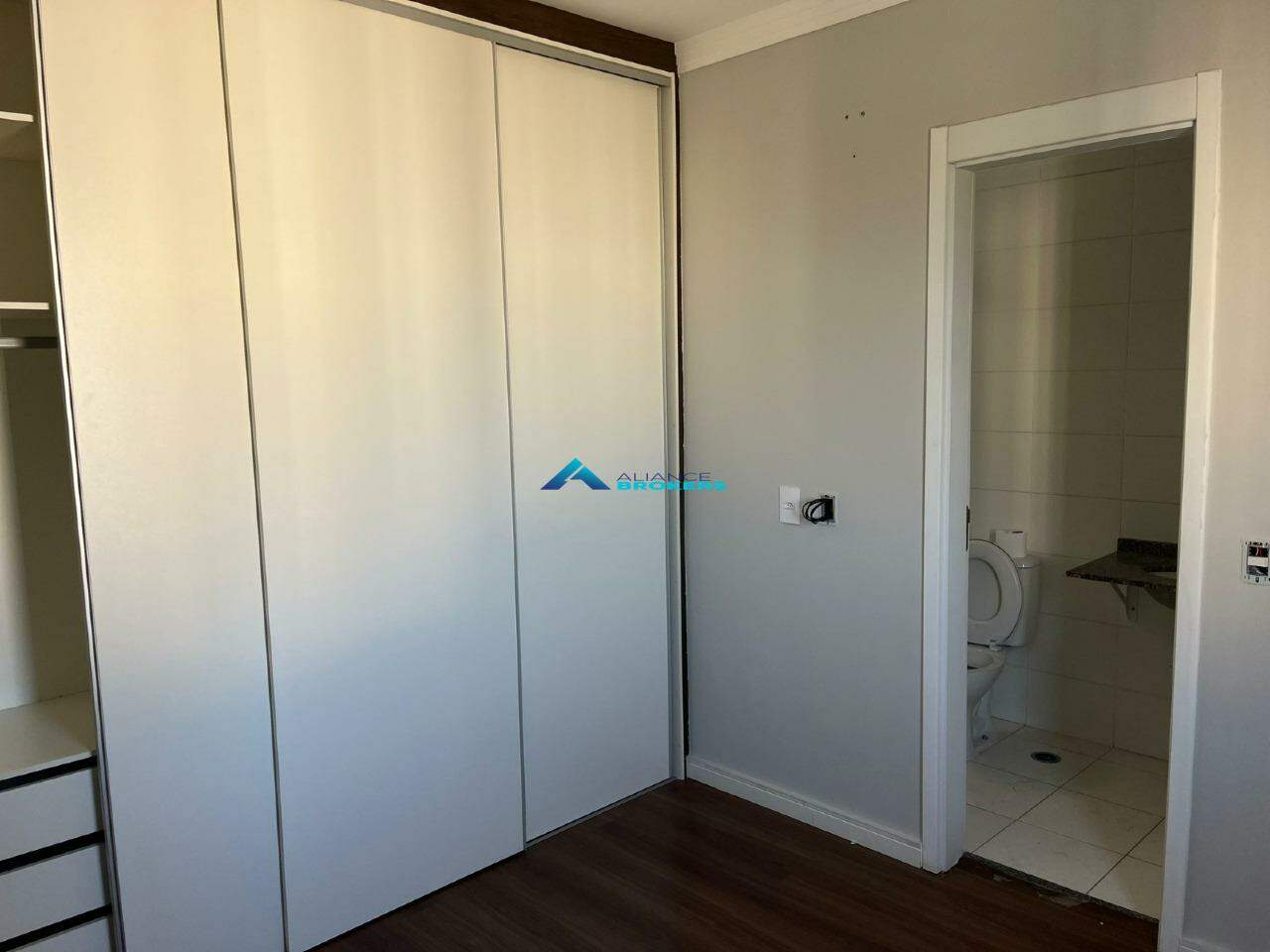 Apartamento à venda com 3 quartos, 71m² - Foto 14