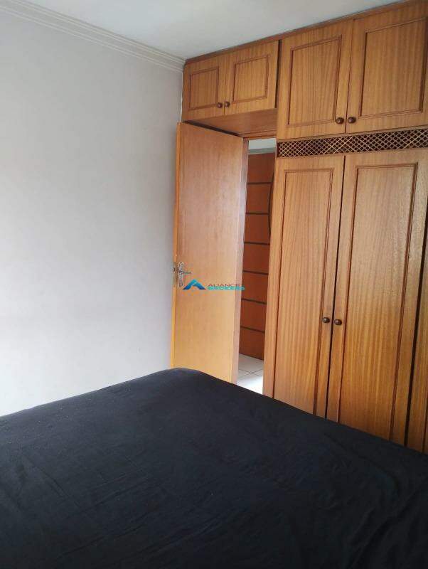 Apartamento à venda com 2 quartos, 70m² - Foto 22