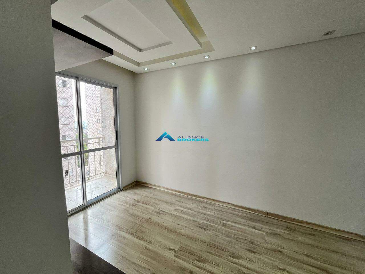 Apartamento à venda com 2 quartos, 56m² - Foto 6