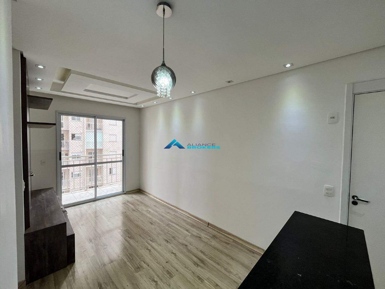 Apartamento à venda com 2 quartos, 56m² - Foto 3