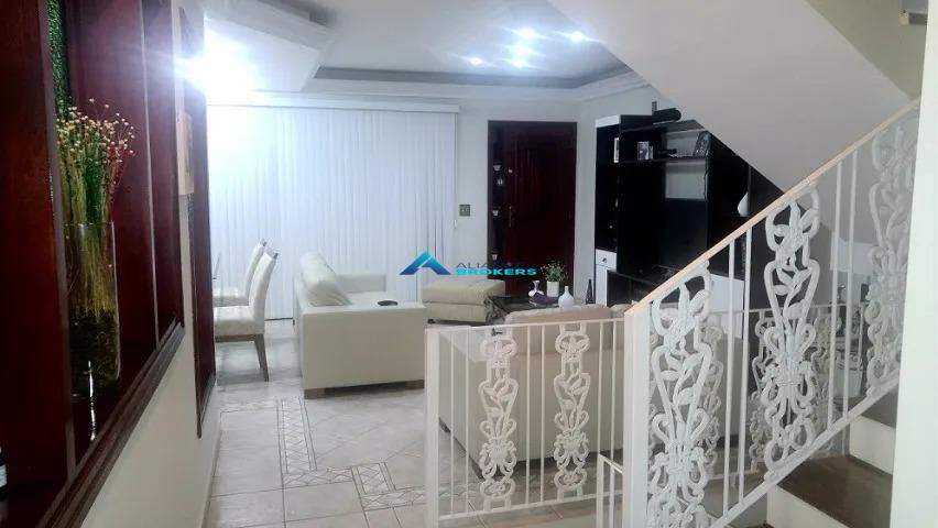 Apartamento à venda com 3 quartos, 267m² - Foto 2