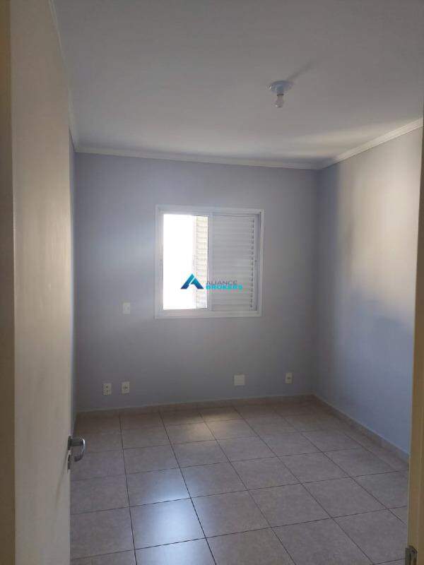 Apartamento para alugar com 3 quartos, 91m² - Foto 11