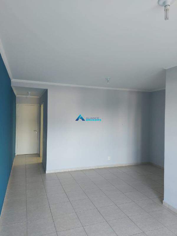 Apartamento para alugar com 3 quartos, 91m² - Foto 8