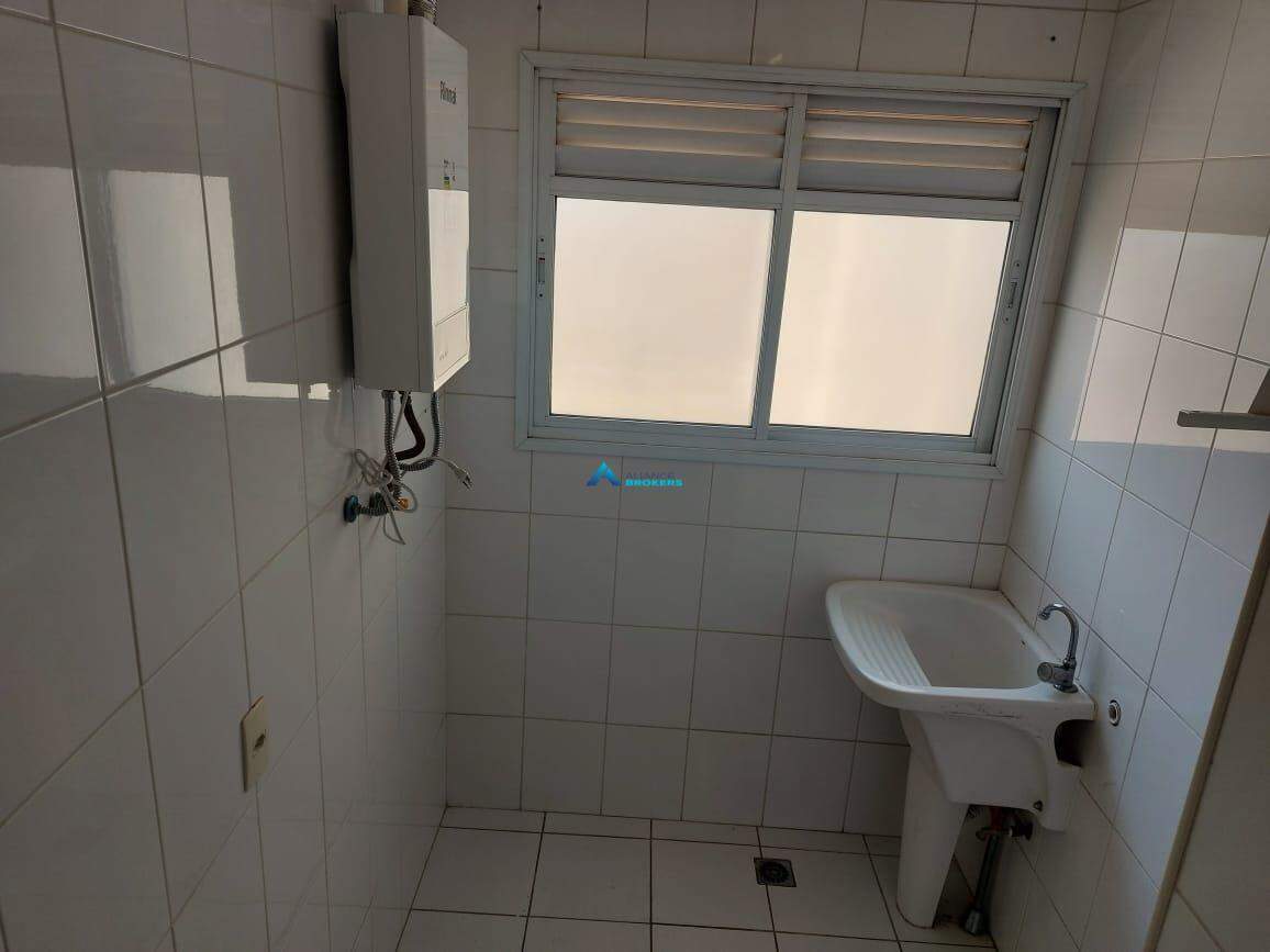 Apartamento para alugar com 3 quartos, 91m² - Foto 7