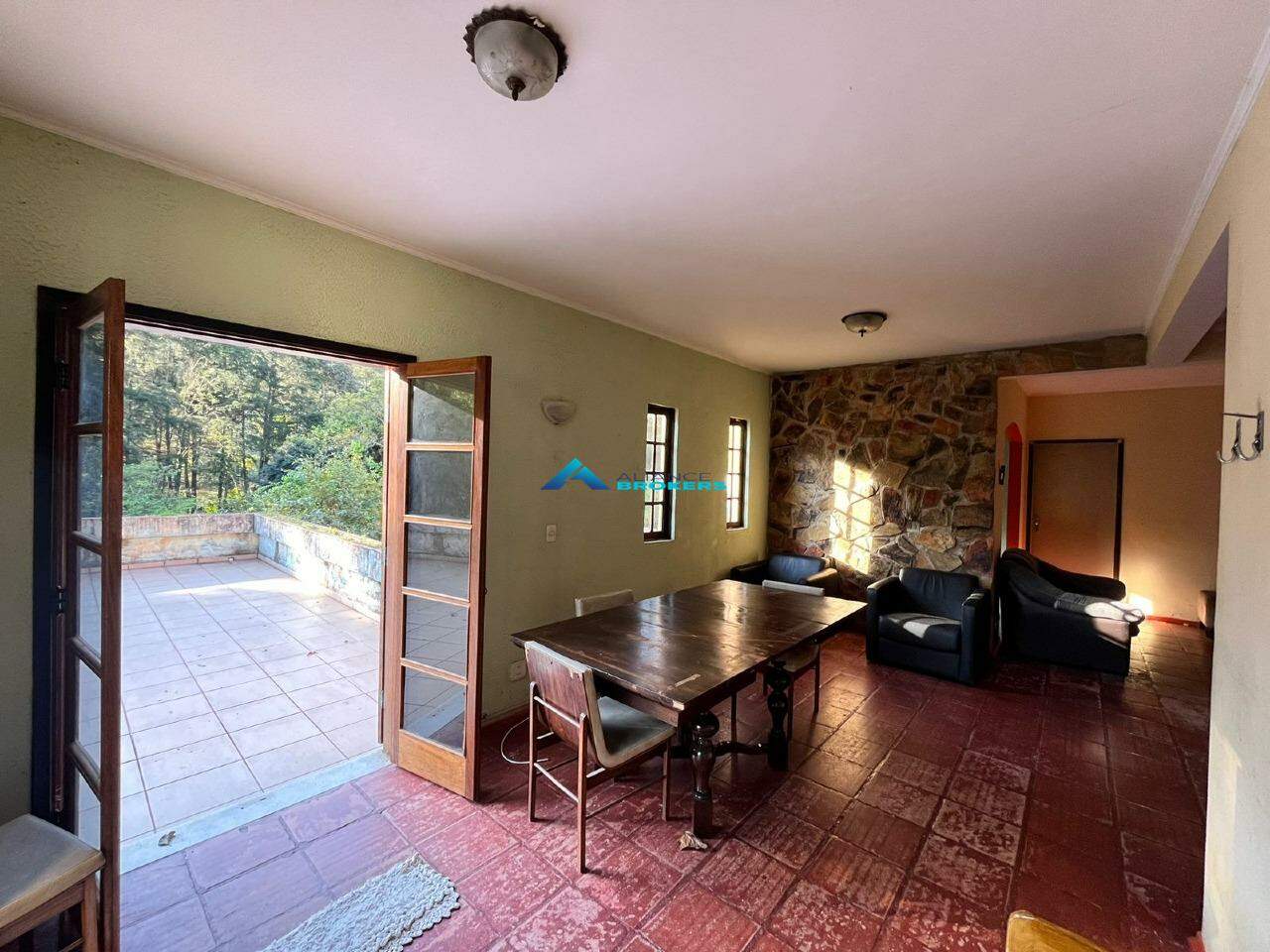 Fazenda à venda com 6 quartos, 600m² - Foto 18