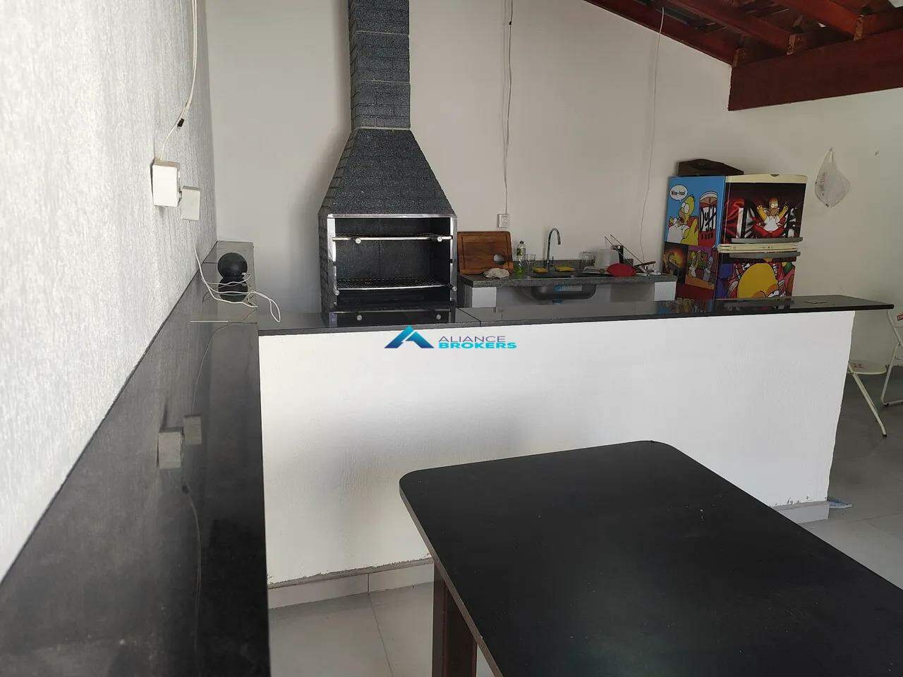 Casa à venda com 2 quartos, 175m² - Foto 18