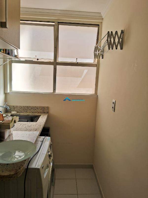 Apartamento à venda com 2 quartos, 58m² - Foto 6