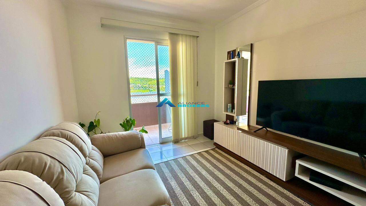 Apartamento à venda com 2 quartos, 64m² - Foto 25