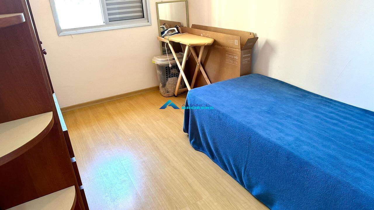 Apartamento à venda com 2 quartos, 64m² - Foto 21