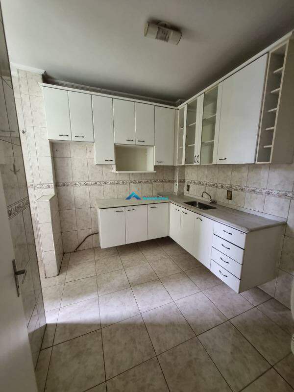 Apartamento para alugar com 2 quartos, 56m² - Foto 4