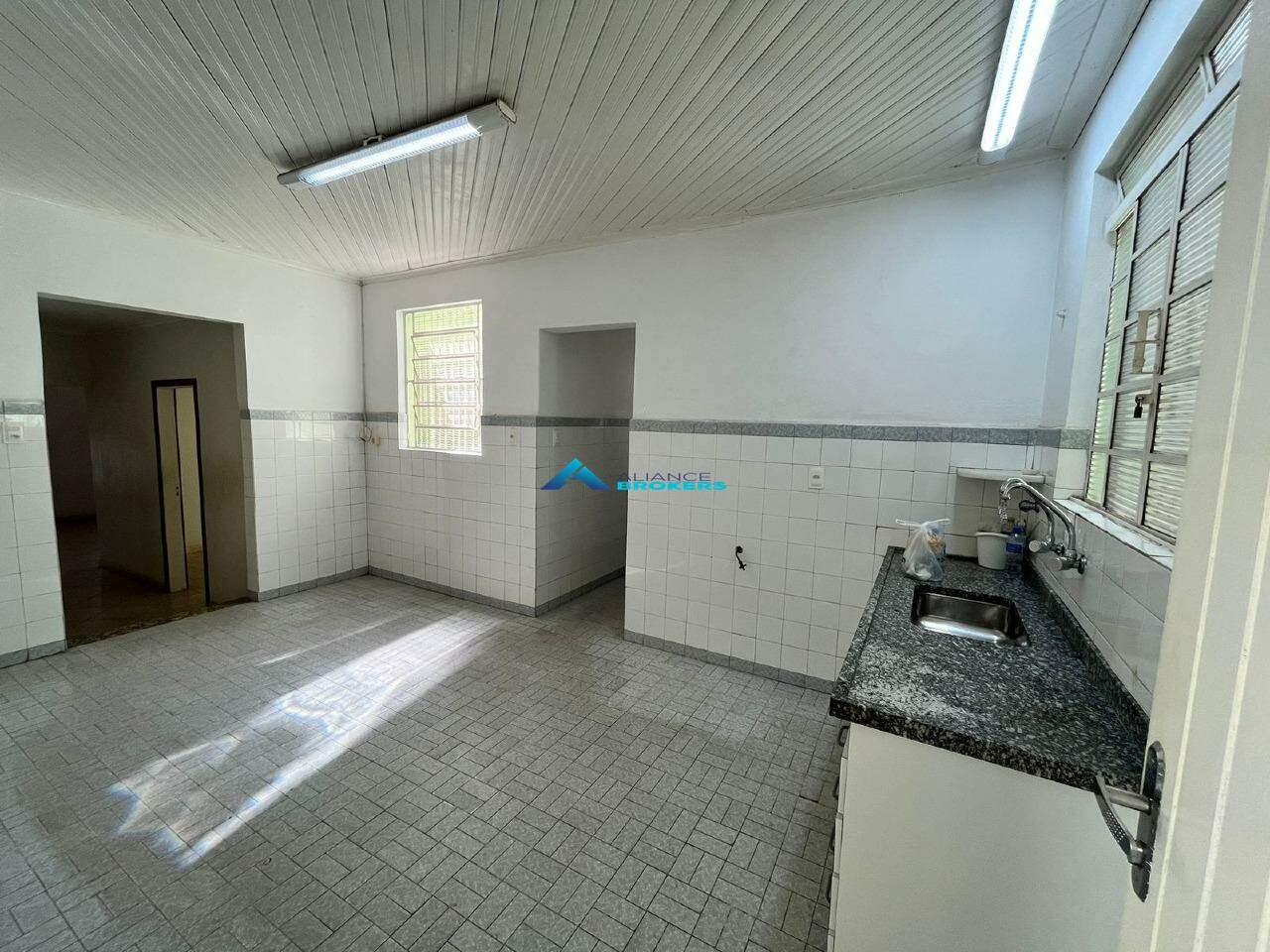 Casa à venda com 3 quartos, 137m² - Foto 19