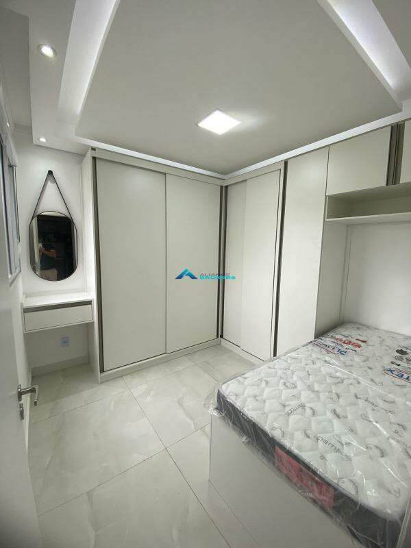 Apartamento à venda com 2 quartos, 46m² - Foto 4