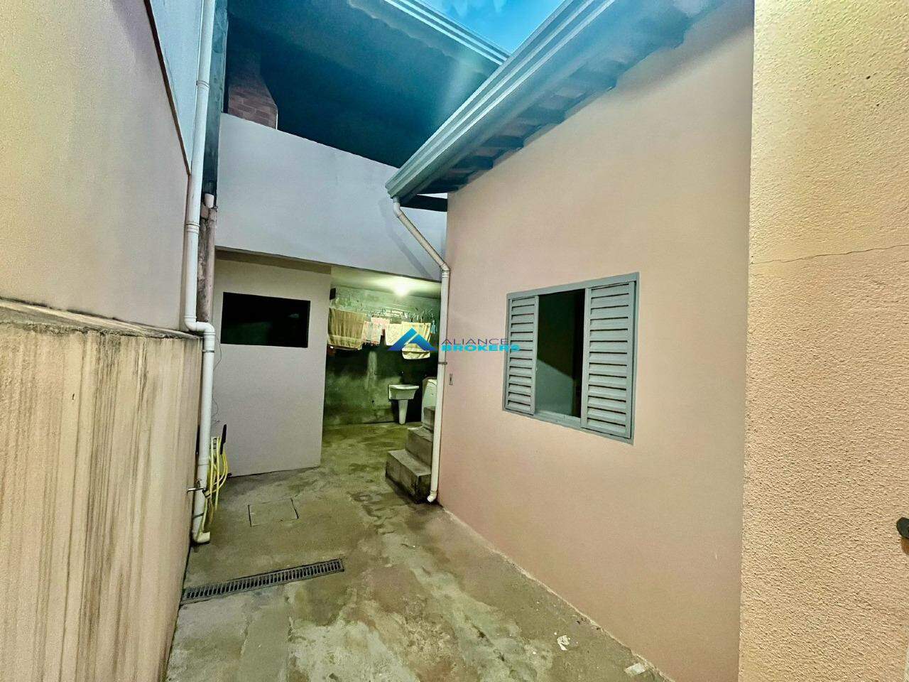 Casa à venda com 2 quartos, 135m² - Foto 20