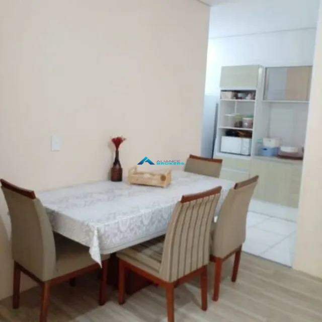 Apartamento à venda com 3 quartos, 80m² - Foto 3