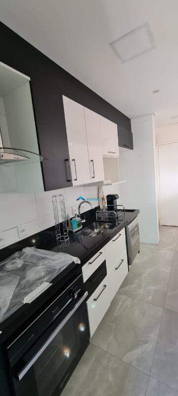 Apartamento à venda com 3 quartos, 80m² - Foto 11