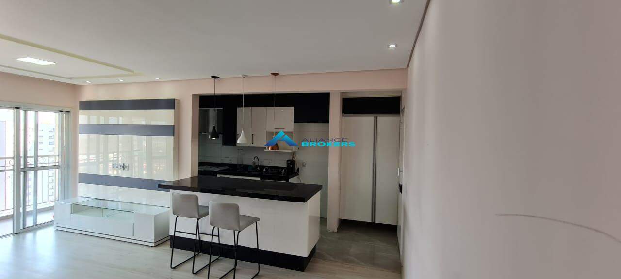 Apartamento à venda com 3 quartos, 80m² - Foto 1