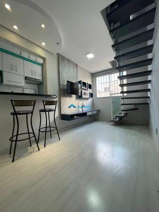 Cobertura para alugar com 2 quartos, 103m² - Foto 3