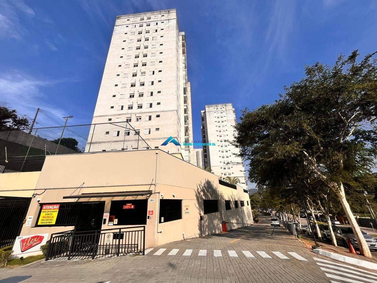 Apartamento para alugar com 2 quartos, 65m² - Foto 2