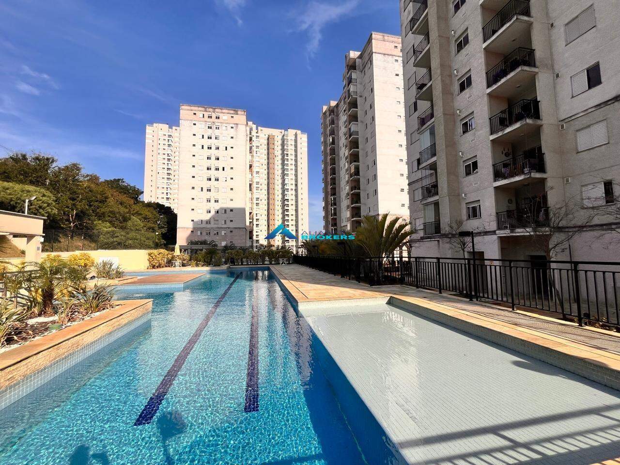 Apartamento para alugar com 2 quartos, 65m² - Foto 1