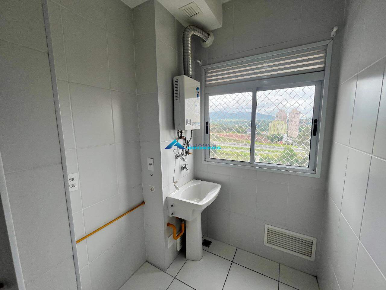 Apartamento para alugar com 2 quartos, 65m² - Foto 10