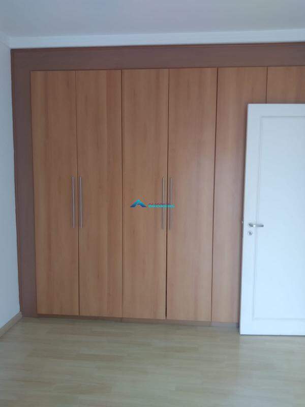 Apartamento para alugar com 3 quartos, 157m² - Foto 12