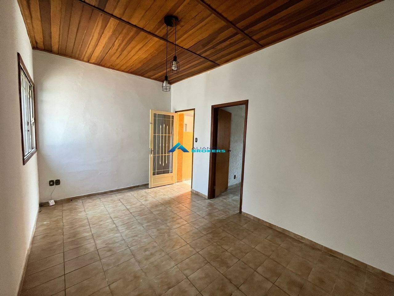 Casa para alugar com 3 quartos, 80m² - Foto 5