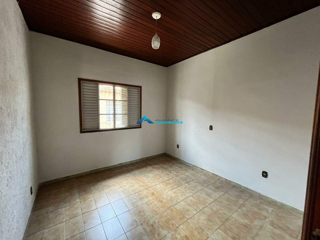 Casa para alugar com 3 quartos, 80m² - Foto 14