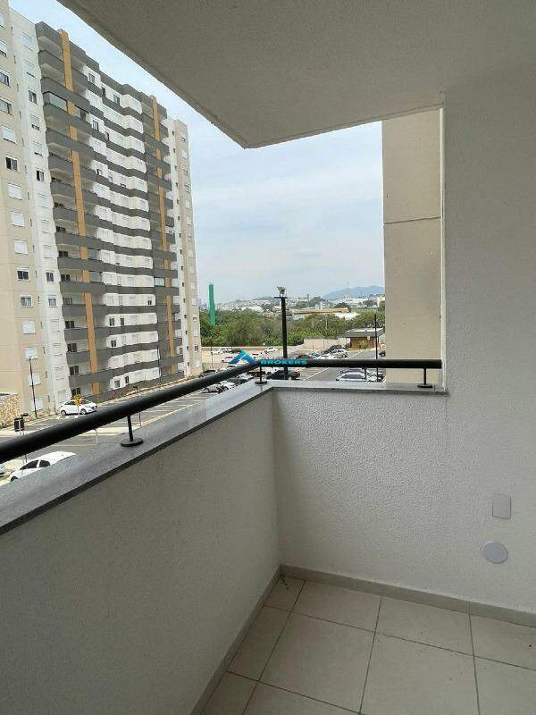 Apartamento à venda com 3 quartos, 78m² - Foto 3