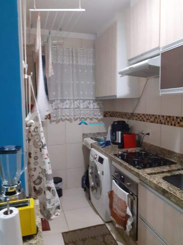 Apartamento à venda com 2 quartos, 52m² - Foto 3