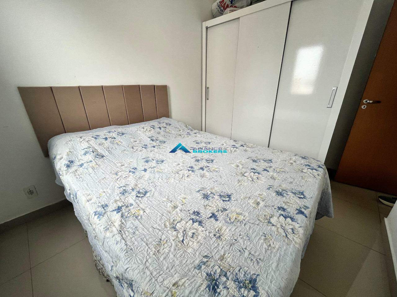 Apartamento à venda com 2 quartos, 50m² - Foto 14