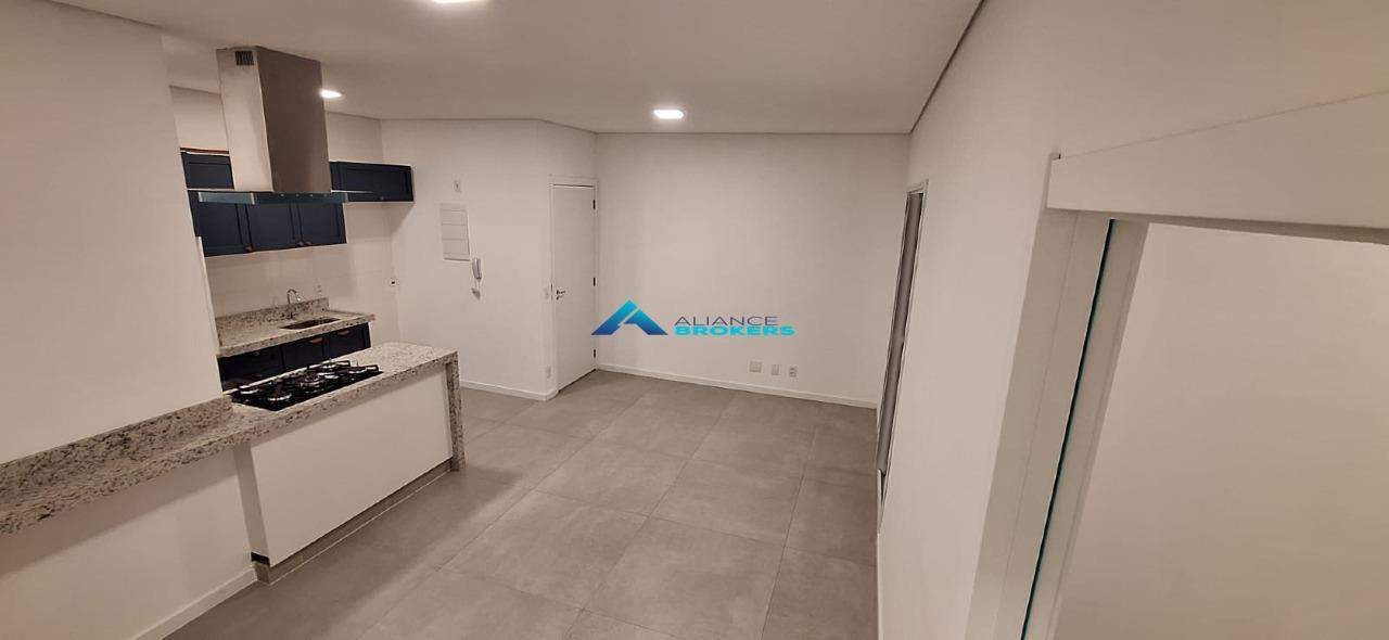 Apartamento à venda com 3 quartos, 72m² - Foto 3