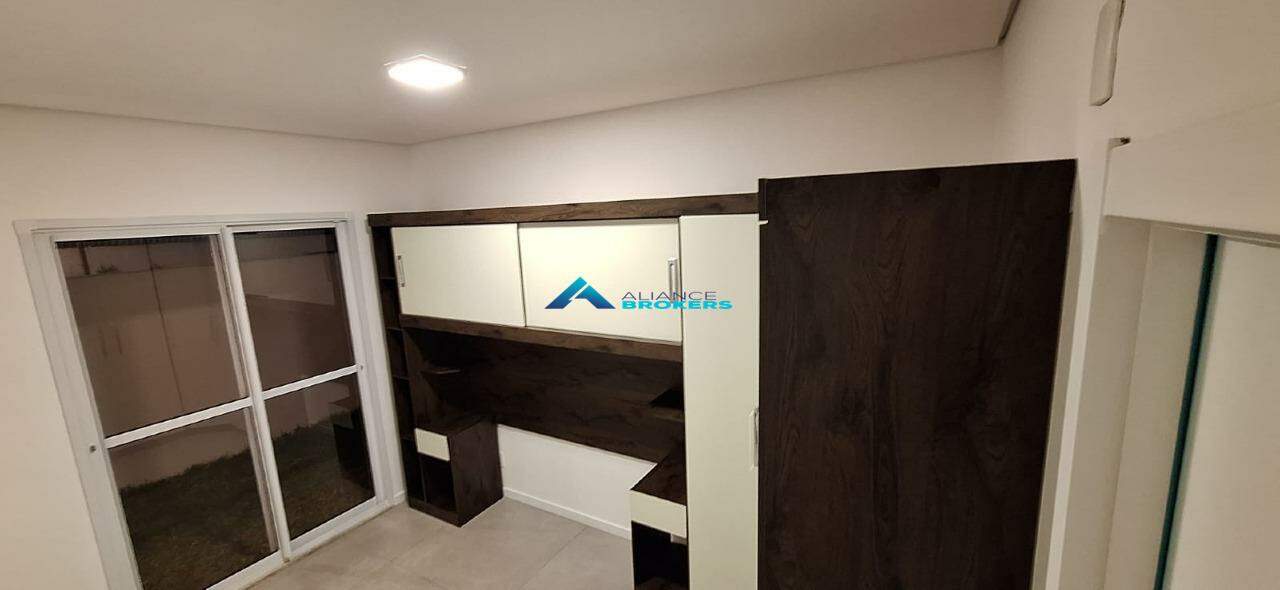 Apartamento à venda com 3 quartos, 72m² - Foto 11