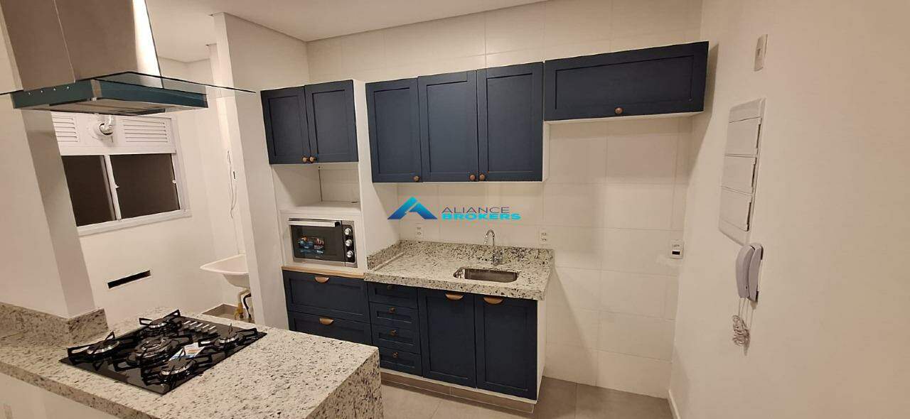 Apartamento à venda com 3 quartos, 72m² - Foto 1