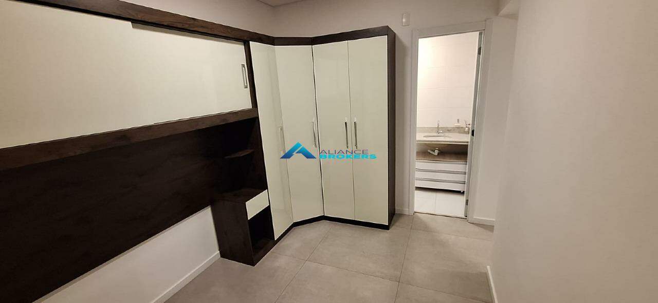 Apartamento à venda com 3 quartos, 72m² - Foto 13