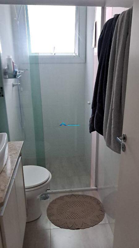 Apartamento à venda com 2 quartos, 60m² - Foto 14