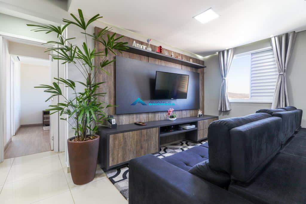 Apartamento à venda com 3 quartos, 73m² - Foto 2