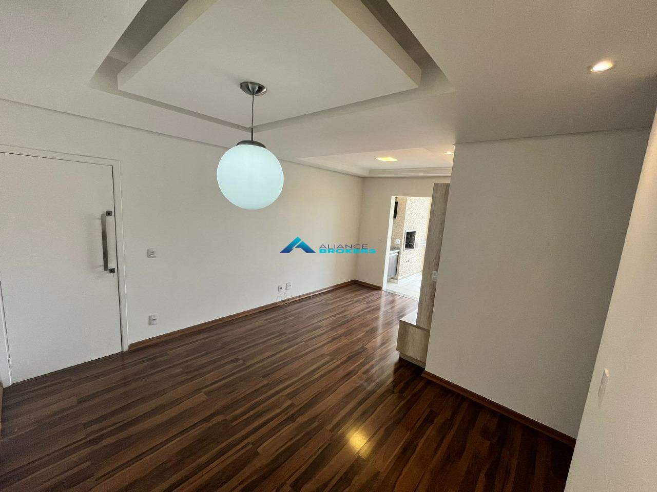 Apartamento à venda com 3 quartos, 86m² - Foto 4