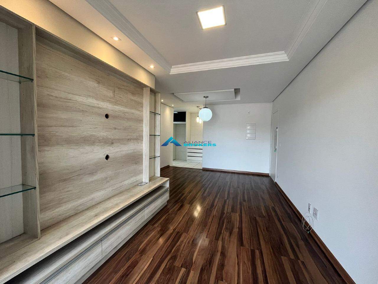 Apartamento à venda com 3 quartos, 86m² - Foto 5