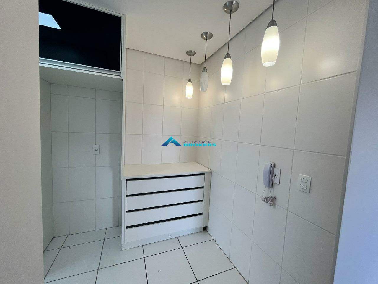 Apartamento à venda com 3 quartos, 86m² - Foto 12