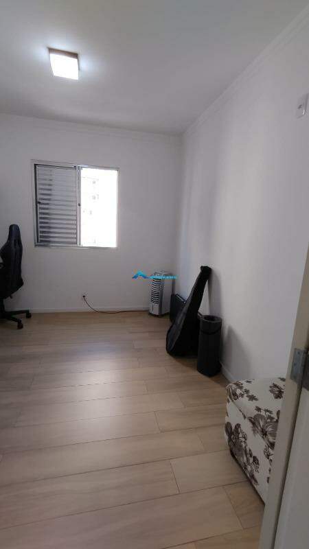 Apartamento à venda com 2 quartos, 62m² - Foto 15