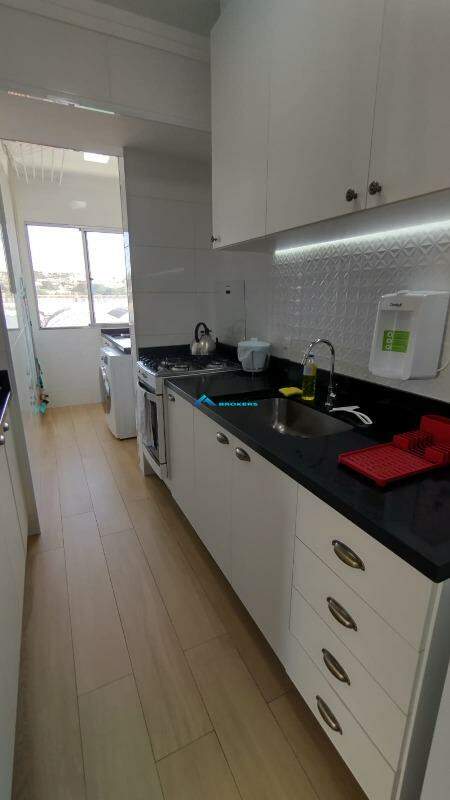 Apartamento à venda com 2 quartos, 62m² - Foto 6