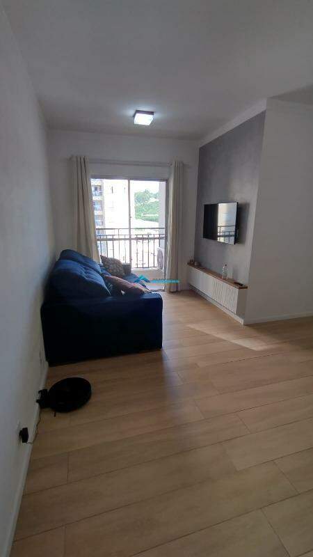 Apartamento à venda com 2 quartos, 62m² - Foto 2