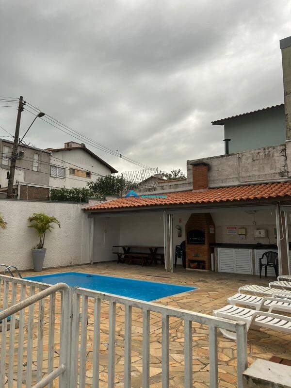 Casa de Condomínio à venda com 3 quartos, 133m² - Foto 4