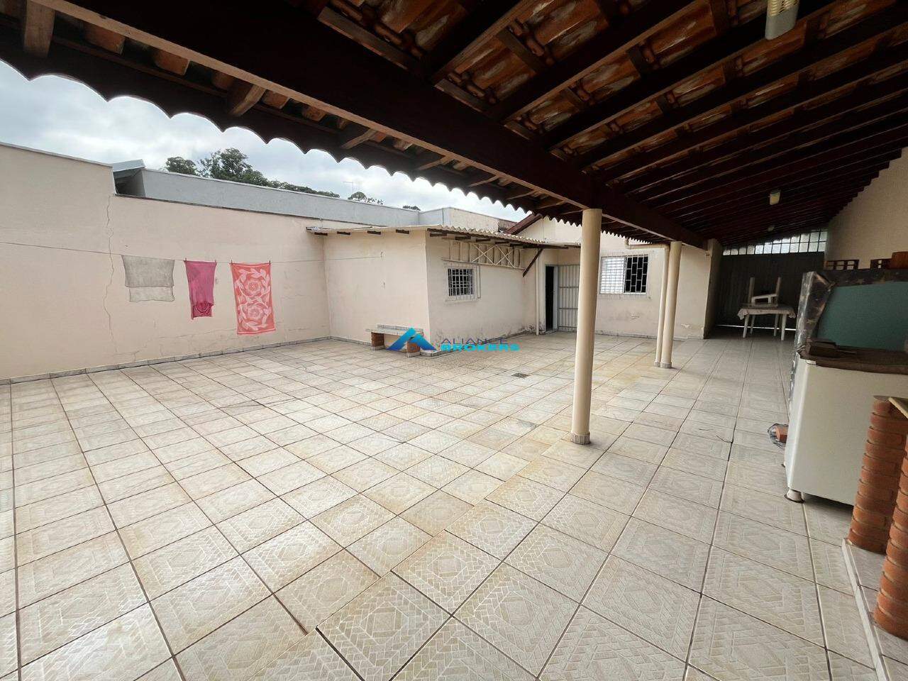 Casa à venda com 3 quartos, 140m² - Foto 28