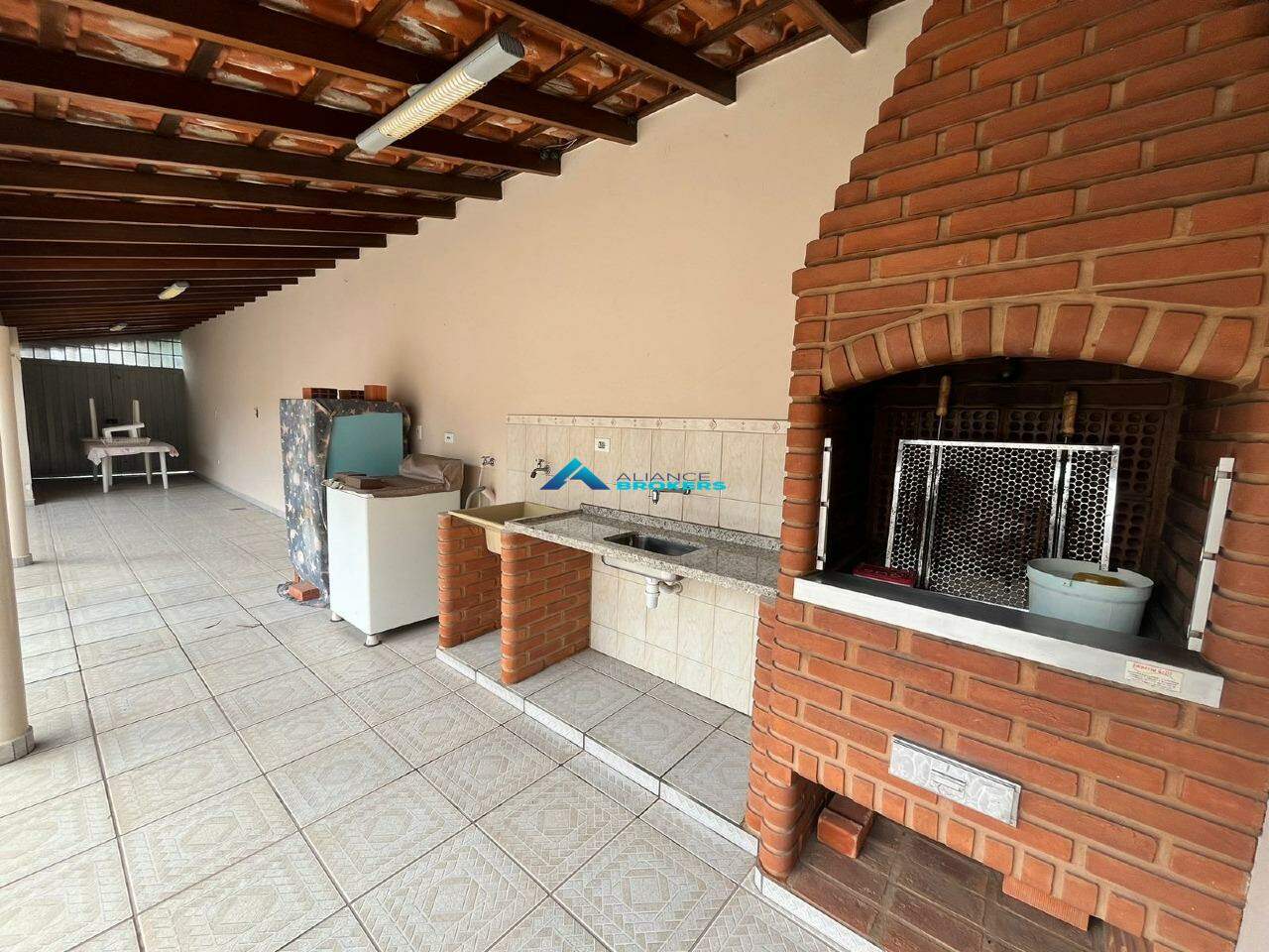 Casa à venda com 3 quartos, 140m² - Foto 23