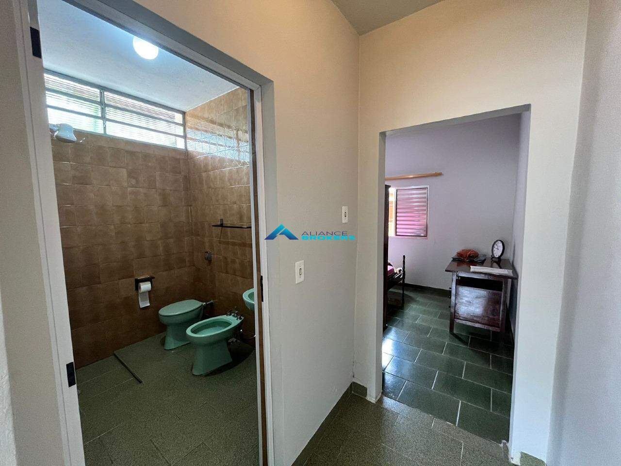 Casa à venda com 3 quartos, 140m² - Foto 8